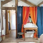 Chalet Du Roy Chassaignas Un Refuge Calme Et Romantique A 25 Min Des Grottes De Lascaux Nailhac