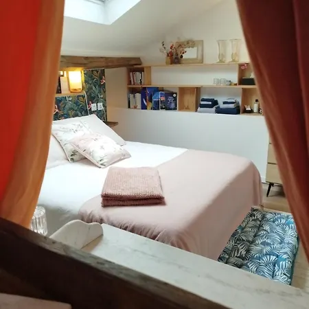Du Roy Chassaignas Un Refuge Calme Et Romantique A 25 Min Des Grottes De Lascaux Horská chata *